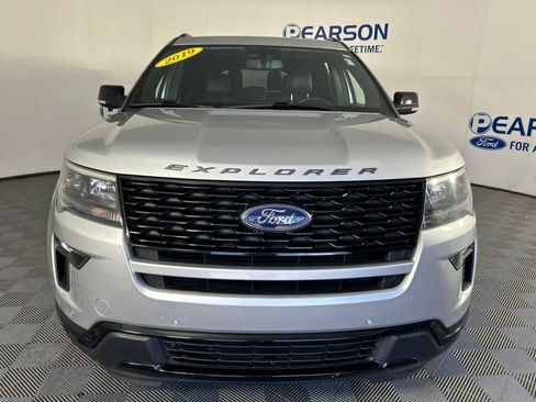 Used 2019 Ford Explorer Sport AWD/4WD image 2