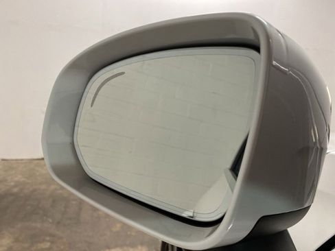 Used 2023 Volvo XC60 B5 Plus w/ Protection Package Premier image 87