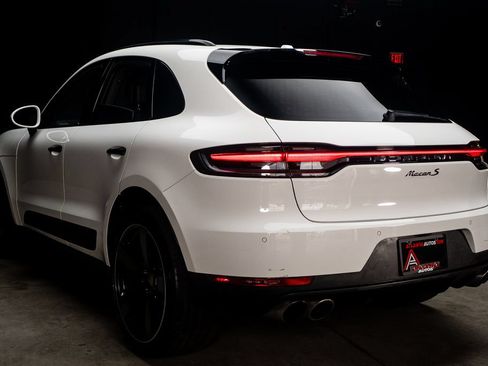 Used 2021 Porsche Macan S AWD/4WD image 18