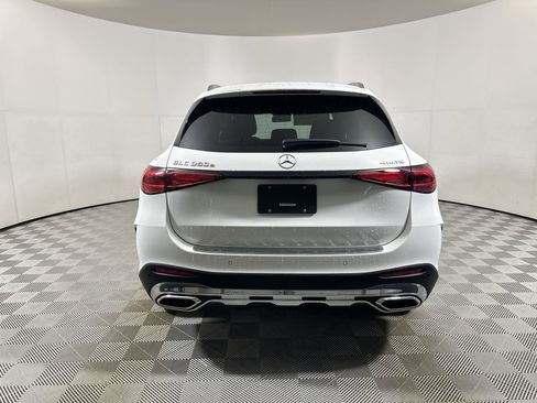 New 2025 Mercedes-Benz GLC 350e 4MATIC image 7