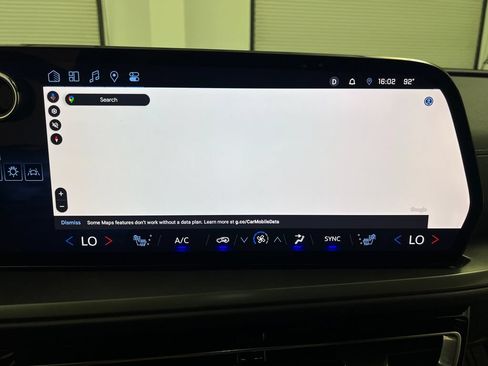 Used 2024 Chevrolet Traverse LT FWD image 67