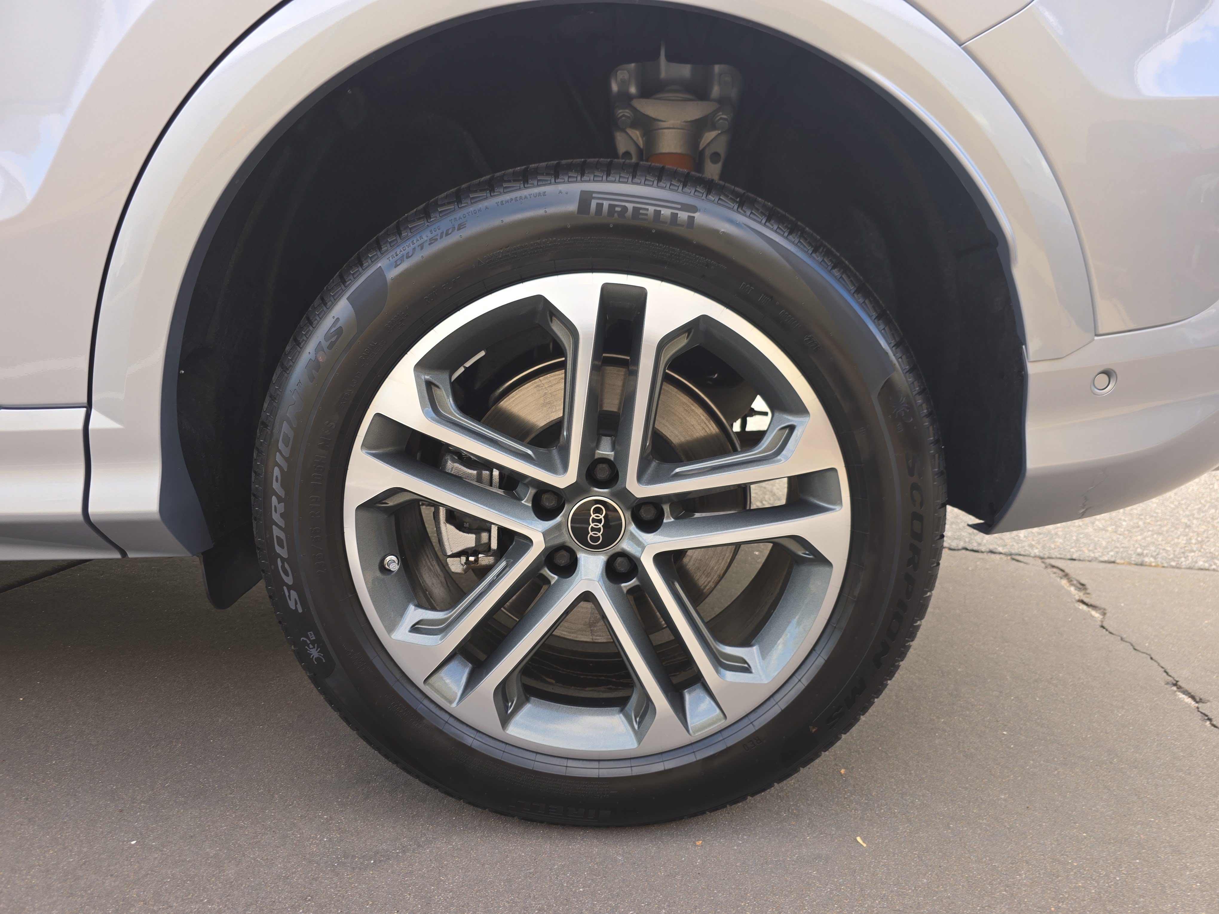 New 2026 Audi Q5 Premium Plus AWD/4WD image 30