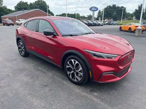 Used 2024 Ford Mustang Mach-E Select AWD/4WD image 7