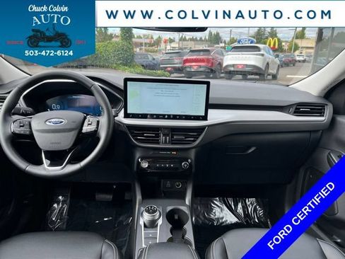 Certified 2025 Ford Escape Platinum AWD/4WD image 16