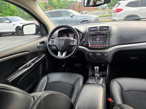 Used 2015 Dodge Journey Crossroad w/ Flexible Seating Group FWD image 31