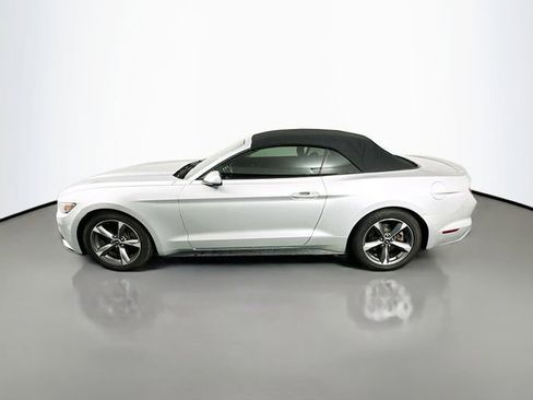 Used 2015 Ford Mustang Convertible w/ Equipment Group 051A image 4