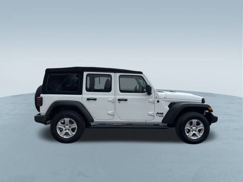 Used 2021 Jeep Wrangler Unlimited Sport image 9