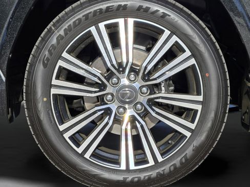 New 2026 Lexus LX 600 4WD w/ Luxury Package image 7