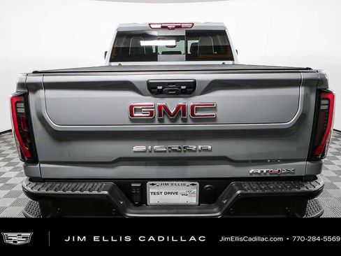 Used 2024 GMC Sierra 2500 AT4X AWD/4WD image 28