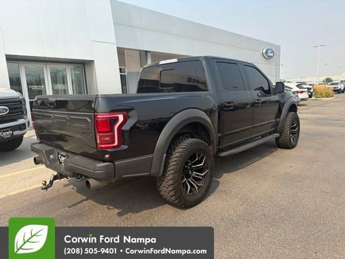 Used 2018 Ford F150 Raptor w/ Equipment Group 802A Luxury AWD/4WD image 14