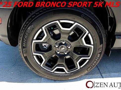 Used 2025 Ford Bronco Sport Outer Banks w/ Outer Banks Tech Package+ AWD/4WD image 55