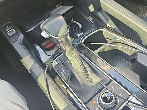 Used 2020 Kia Telluride S AWD/4WD image 19