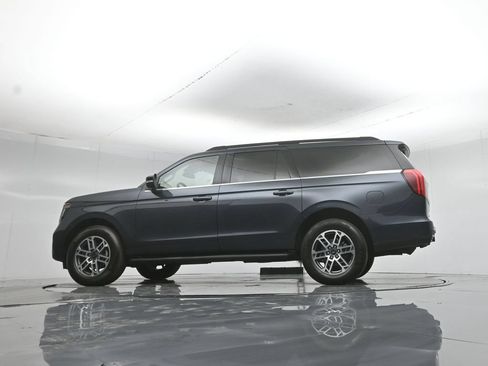 Used 2025 Ford Expedition Max Active RWD image 59
