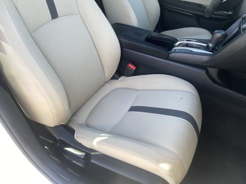 Used 2018 Honda Civic EX image 10