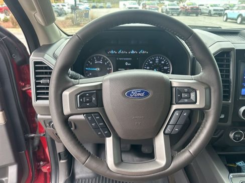 Used 2021 Ford Expedition XLT RWD image 13