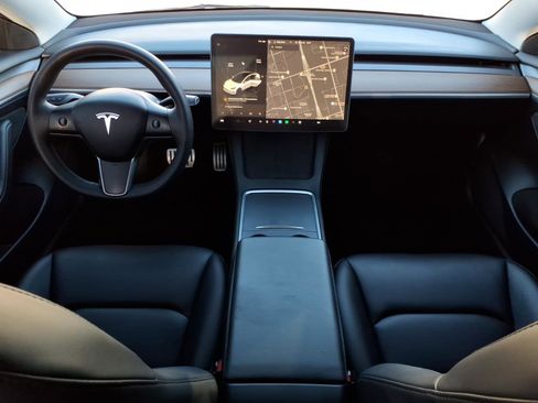 Used 2023 Tesla Model 3 Performance image 17