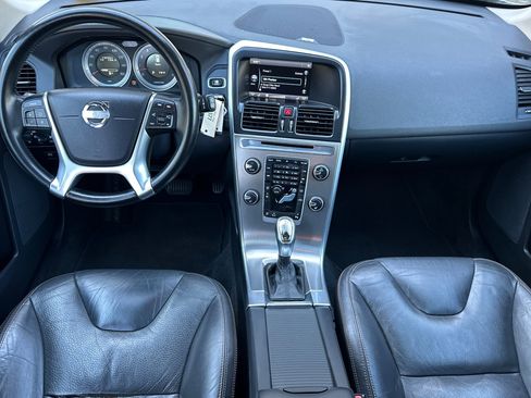 Used 2013 Volvo XC60 T6 Platinum Sport Utility 4D AWD/4WD image 15