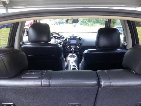 Used 2011 Nissan Juke SL image 17