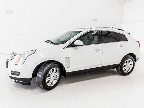 Used 2014 Cadillac SRX Luxury w/ Driver Awareness Package image 3