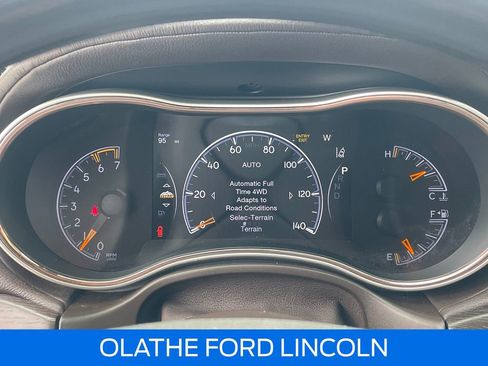 Used 2018 Jeep Grand Cherokee Summit w/ Platinum Series Group AWD/4WD image 21