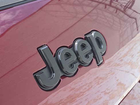 New 2026 Jeep Grand Cherokee L Limited AWD/4WD image 7