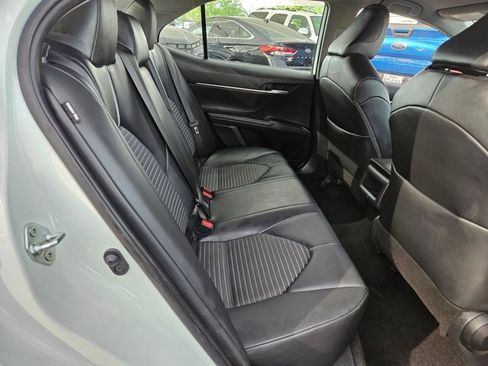 Used 2023 Toyota Camry SE image 17