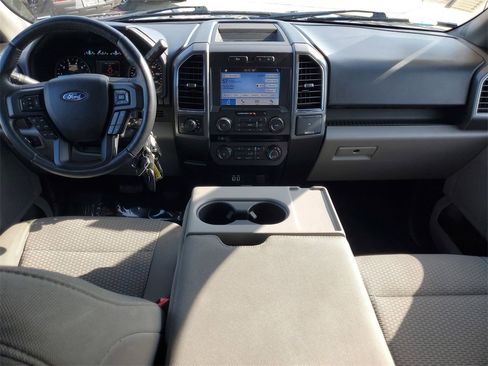 Used 2018 Ford F150 XLT w/ Equipment Group 302A Luxury image 15