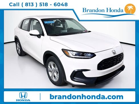 Used 2023 Honda HR-V LX image 1