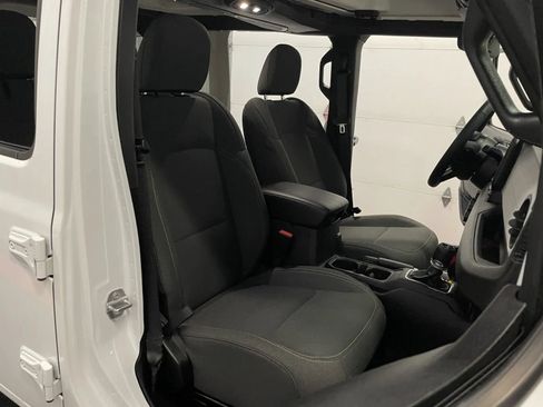 Used 2025 Jeep Wrangler Unlimited Sport S 4xe AWD/4WD image 46
