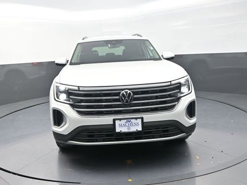 New 2026 Volkswagen Atlas SE AWD/4WD image 2