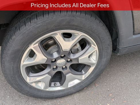 Used 2018 Jeep Compass Limited w/ Navigation Group AWD/4WD image 8