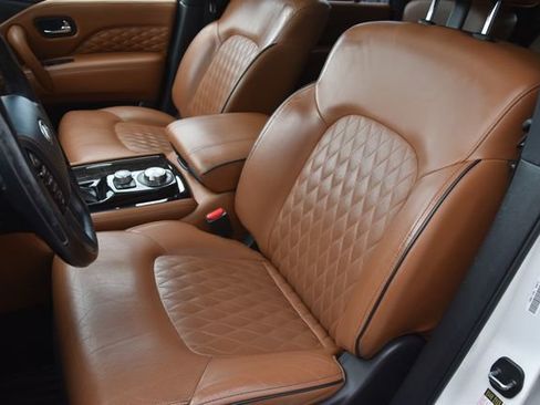 Used 2021 INFINITI QX80 Sensory w/ All-Season Package AWD/4WD image 17