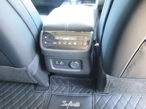 Used 2023 INFINITI QX60 Luxe FWD image 36