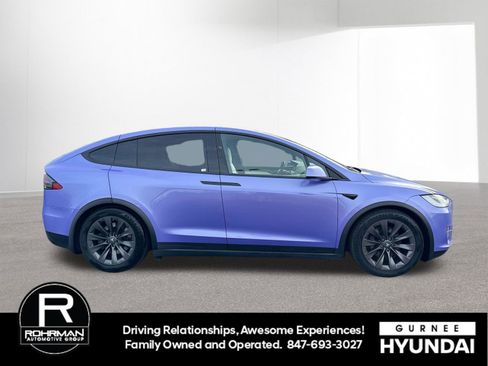 Used 2018 Tesla Model X 75D image 10