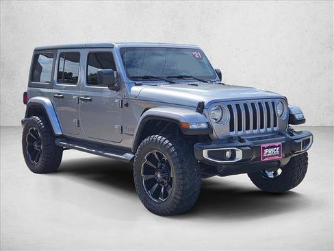 Used 2021 Jeep Wrangler Unlimited Sahara AWD/4WD image 3