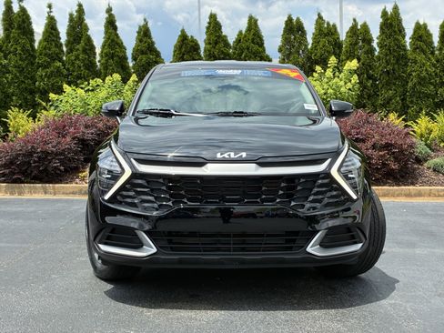 Used 2024 Kia Sportage EX FWD image 5