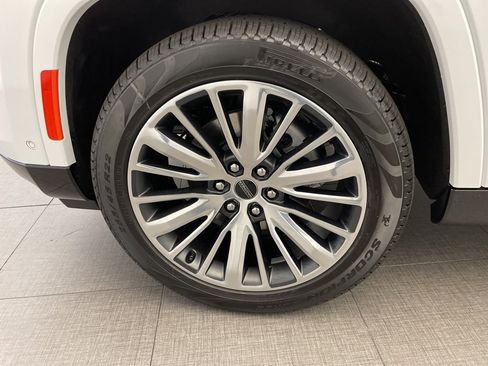 New 2025 Jeep Wagoneer Series II image 6