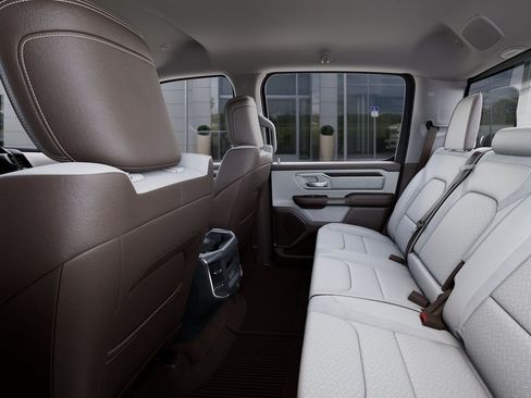 New 2026 RAM 1500 Laramie AWD/4WD image 23