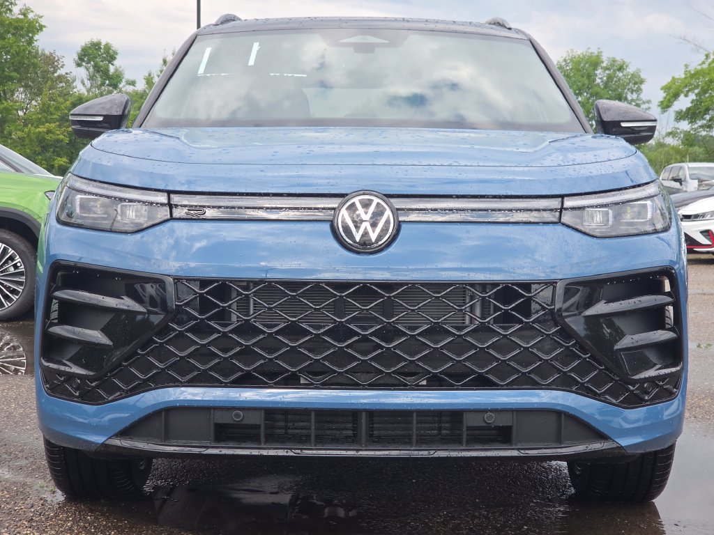 New 2026 Volkswagen Tiguan SE R-Line AWD/4WD image 10