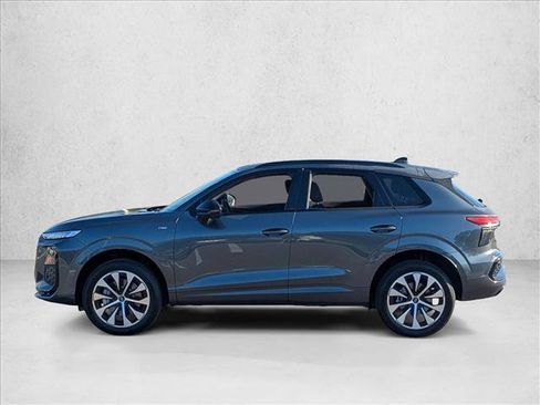 New 2026 Audi Q3 quattro 2.0T AWD/4WD image 8