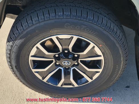 Certified 2023 Toyota Tacoma TRD Sport w/ Advanced Technology Package image 9