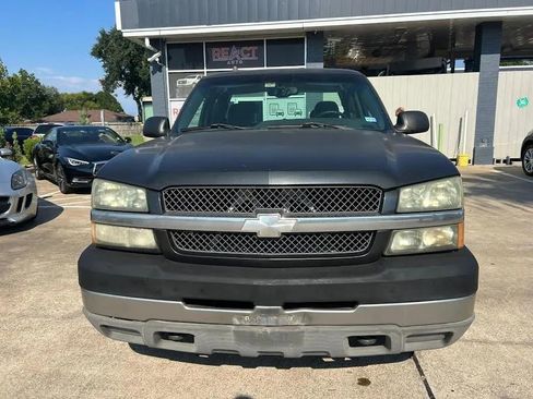 Used 2003 Chevrolet Silverado 2500 LS image 2