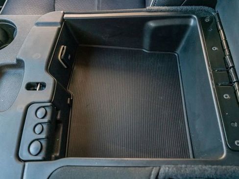 Used 2020 RAM 2500 Laramie image 32