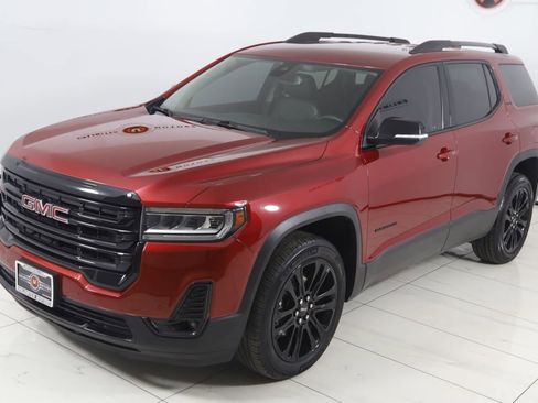 Used 2023 GMC Acadia SLT w/ Elevation Edition image 24