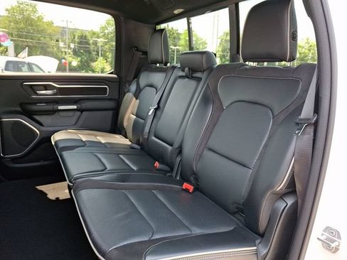 Used 2023 RAM 1500 Laramie AWD/4WD image 10