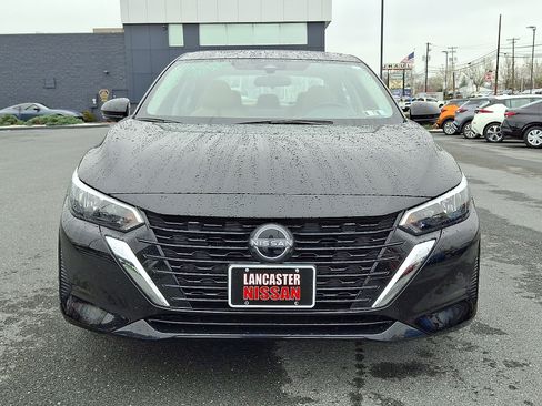 Certified 2024 Nissan Sentra SV w/ SV Premium Package image 2