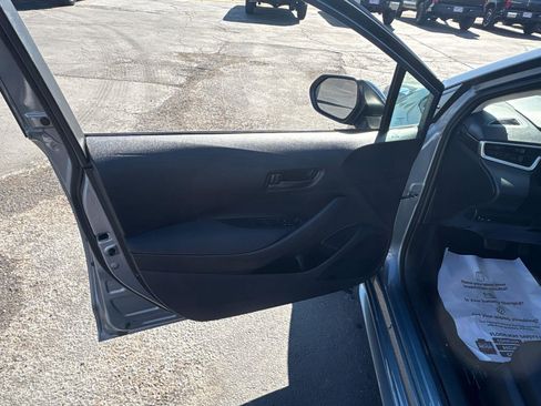 Used 2024 Toyota Corolla LE image 17