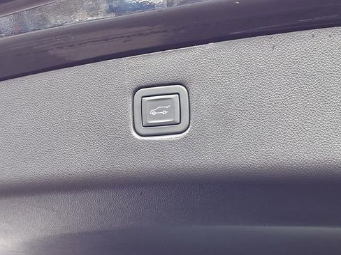 Used 2023 Chevrolet Blazer RS w/ Enhanced Convenience Package image 22