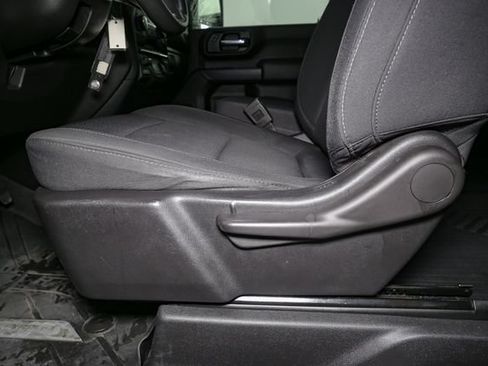 Used 2022 Chevrolet Silverado 2500 Custom w/ Custom Value Package AWD/4WD image 31