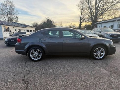 Used 2014 Dodge Avenger SXT w/ Rallye Appearance Group image 6